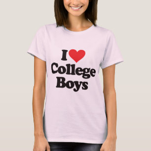 Camiseta Eu amo meninos de faculdade