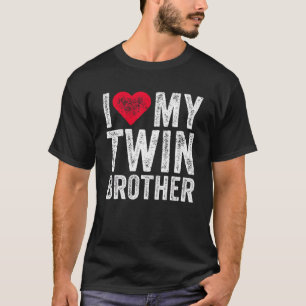 Camiseta Eu Amo Meu Irmão Gêmeo Coração Vermelho Engraçado