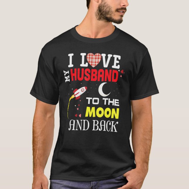 Camiseta Eu Amo Meu Marido À Lua E Namorados H (Frente)