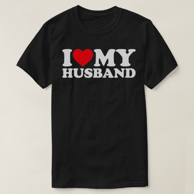 Camiseta Eu Amo Meu Marido Eu Corto Meu Marido (Frente do Design)