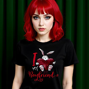 Camiseta Eu Amo Meu Namorado Gótico