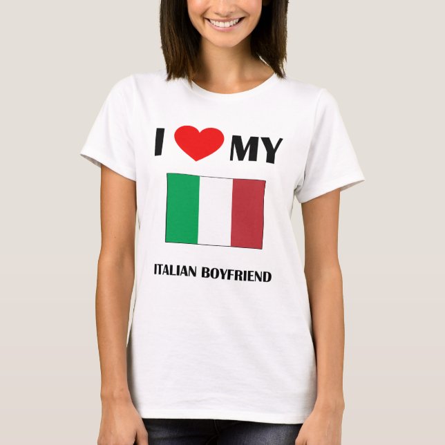 Camiseta Eu amo minha boneca italiana do namorado (Frente)