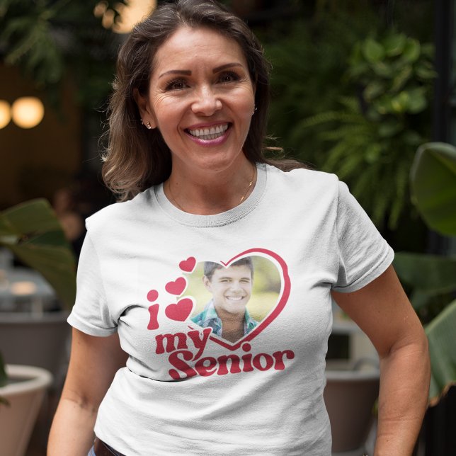 Camiseta Eu Amo Minha Foto de Formando de Mais velho Person (Criador carregado)