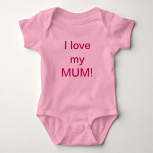 Camiseta Eu amo minha MÃE que o bebê cresce