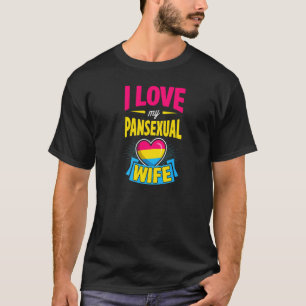 Camiseta Eu Amo Minha Mulher Pansexual Fofo Correspondente 