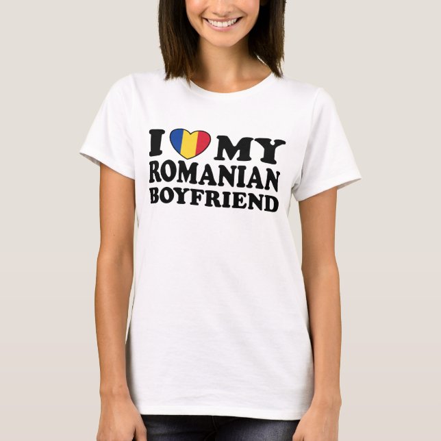 Camiseta Eu Amo Minha Namorado Romena (Frente)