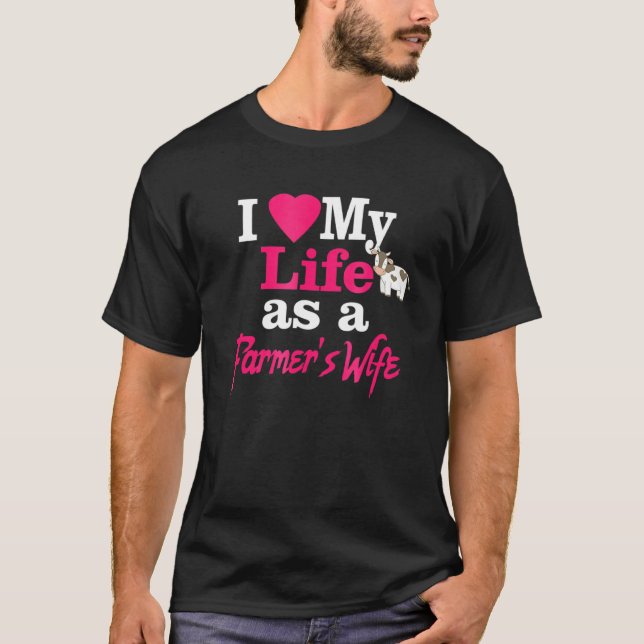 Camiseta Eu Amo Minha Vida Como Esposa de Fazendeiro Vaca P (Frente)