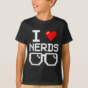Camiseta Eu Amo Nerds Eu Adoro Nerds Pelo Livro de Ciência