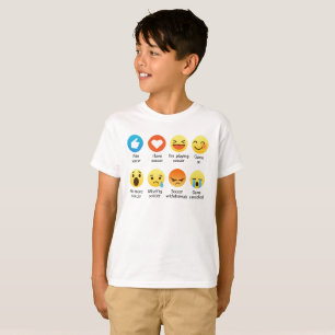 Camiseta Eu amo o Emoticon social do FUTEBOL (emoji) (a pia