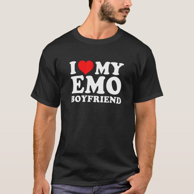Camiseta Eu Amo O Meu Namorado De Emo (Frente)
