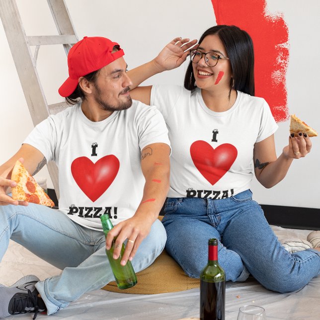 Camiseta Eu Amo Pizza Unisex (Pepperoni Pizza Slice Dark Shirt)
