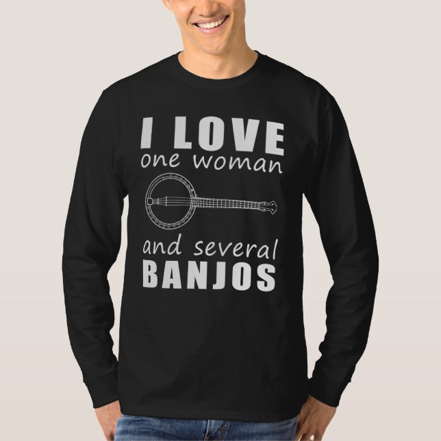 Camiseta Eu Amo Uma Mulher e Vários Banjos (Frente)