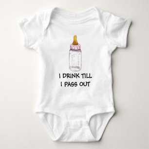 CAMISETA EU BEBO ATÉ QUE EU PASSAR PARA FORA