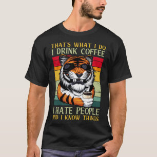 Camiseta Eu bebo café Eu odeio Pessoas Eu sei coisas Barist