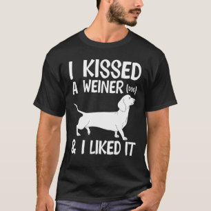 Camiseta Eu Beijei Um Cachorro Que Gostei Dachshund Breed W