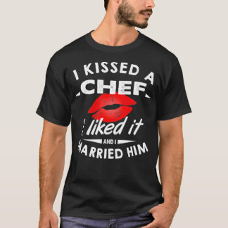 Camiseta Eu Beijei Um Chef Que Gosto E Casei Com Ele