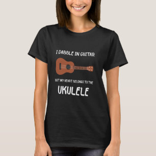 Camiseta Eu Brinco com Violão - Amante de Música Única - En