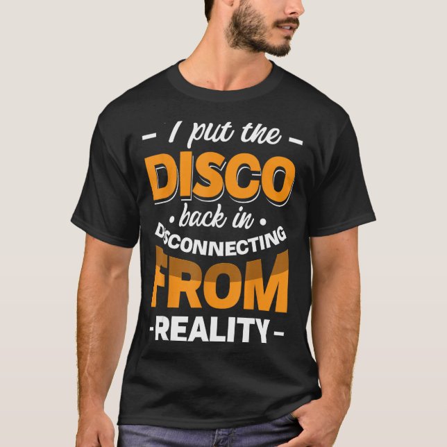 Camiseta Eu Coloquei O Disco De Volta Desconectando Da Real (Frente)