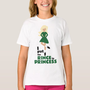 Camiseta Eu coloquei o Rince na Princesa Blona Hair Irish