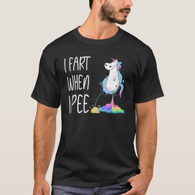 Camiseta Eu Começo Quando Pee Unicorn Fazendo 1 (Frente)