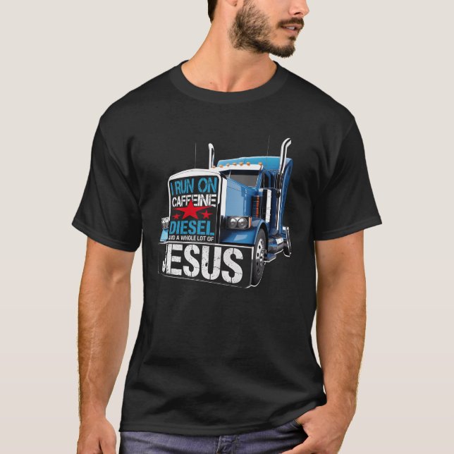 Camiseta Eu Corro Em Cafeine Diesel E Um Monte De Jesus (Frente)