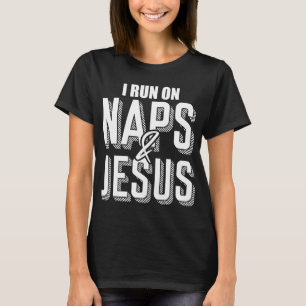 Camiseta Eu Corro Em Naps E Jesus Religião Cristo Da Igreja