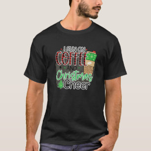 Camiseta Eu Corro No Café E No Natal Cheio Festivo Engraçad