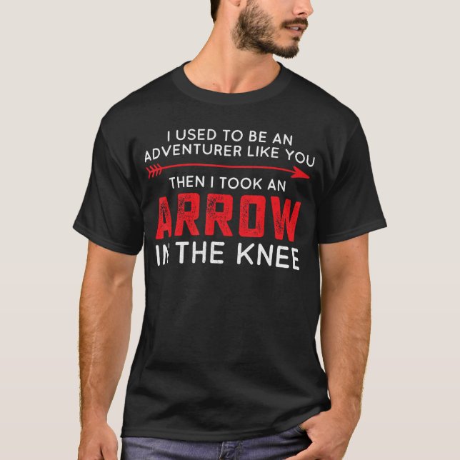 Camiseta Eu Costumava Ser um Aventureiro Como Você Funny RP (Frente)