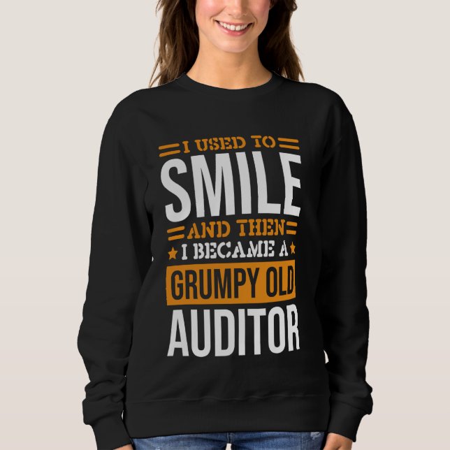 Camiseta Eu Costumava Sorrir o Design de Auditor para Conta (Frente)