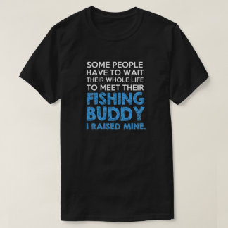 Camiseta Eu Criei Meu Amigo de Pesca Pai Pescador Engraçado