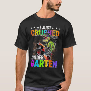 Camiseta Eu Cruzei O Monstro Do Dinossauro Do Jardim De Inf