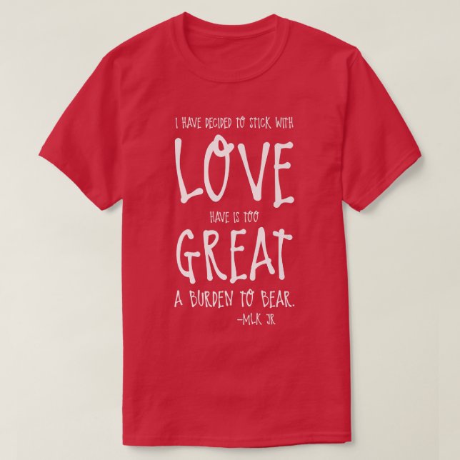 Camiseta Eu Decidi Ficar Com Amor Tem Um Ônibus Para (Frente do Design)