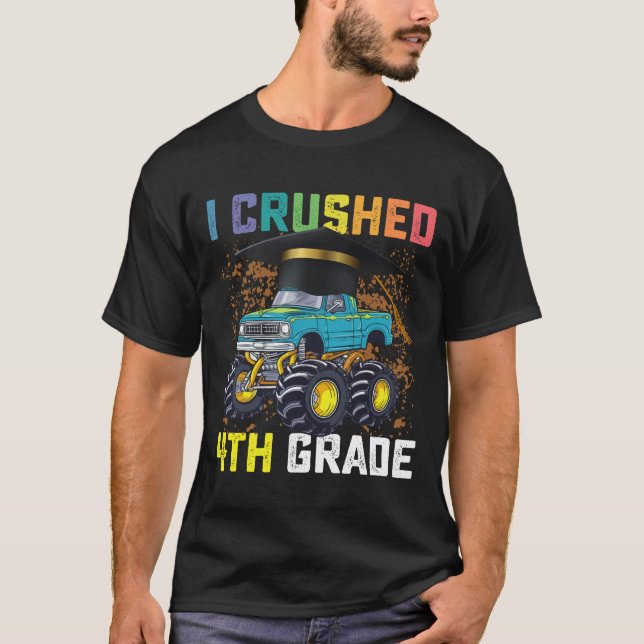 Camiseta Eu Derrotei a Graduação de Caminhão Monstro da 4ª  (Frente)