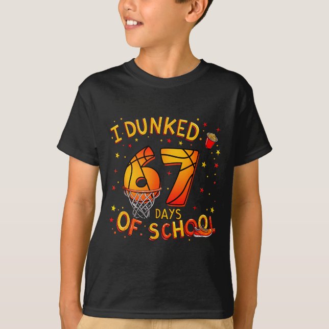 Camiseta Eu Dunked 67 Dias De Basquete Escolar Meninos Cria (Frente)