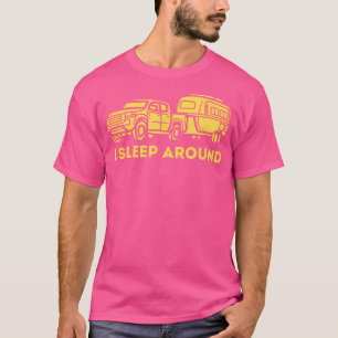 Camiseta Eu Durmo Por Ai Rv Camper Cômico Camping