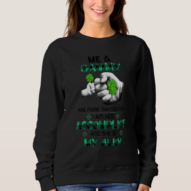 Camiseta Eu e a vó somos mais que melhores amigas (Frente)