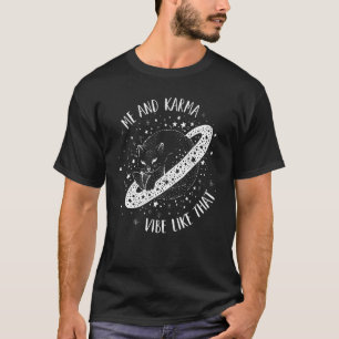 Camiseta Eu E O Carma Vibramos Como Aquela Gata