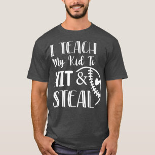 Camiseta Eu Ensino Meu Filho a Bater e Roubar no Basebol e