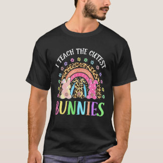 Camiseta Eu Ensino Os Coelhinhos Mais Fofos Arco-Íris Feliz