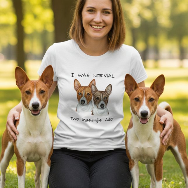 Camiseta Eu Era Normal Dois Basenjis Atrás Aquarela (Criador carregado)
