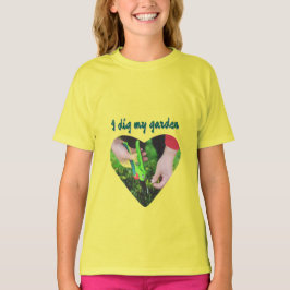 Camiseta "Eu escavo meu jardim"