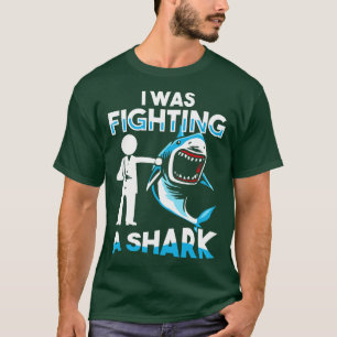 Camiseta Eu Estava Lutando Contra Um Ferimento Do Ombro Que