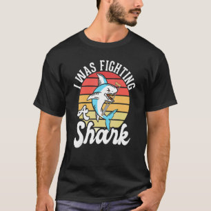 Camiseta Eu Estava Lutando Contra Uma Perna 1 Quebrada De T