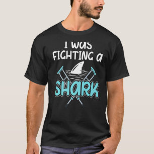 Camiseta Eu Estava Lutando Contra Uma Perna Quebrada De Tub