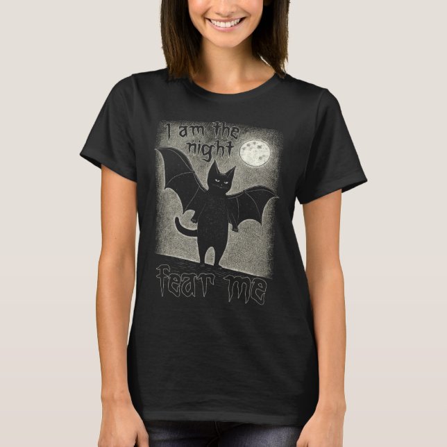 Camiseta Eu Estou Com Medo Da Noite Que Eu Tenho Um Bate Ga (Frente)