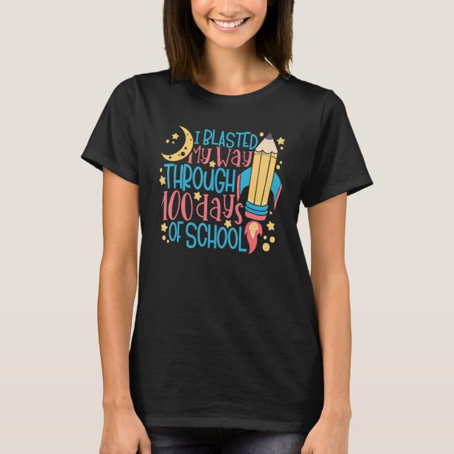 Camiseta Eu Explodi Meu Caminho Através de 100 Dias de Cria (Frente)