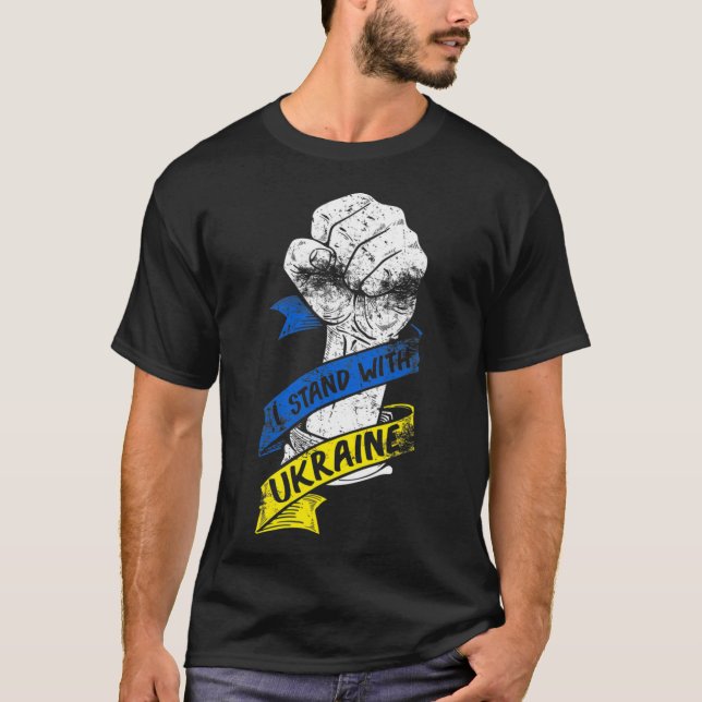 Camiseta Eu Fico Com a Faixa de Poder da Bandeira da Ucrâni (Frente)