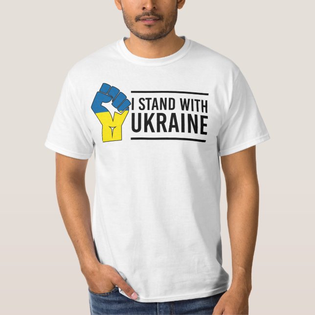 Camiseta Eu Fico Com A Ucrânia | Punho de Mão de Bandeira d (Frente)