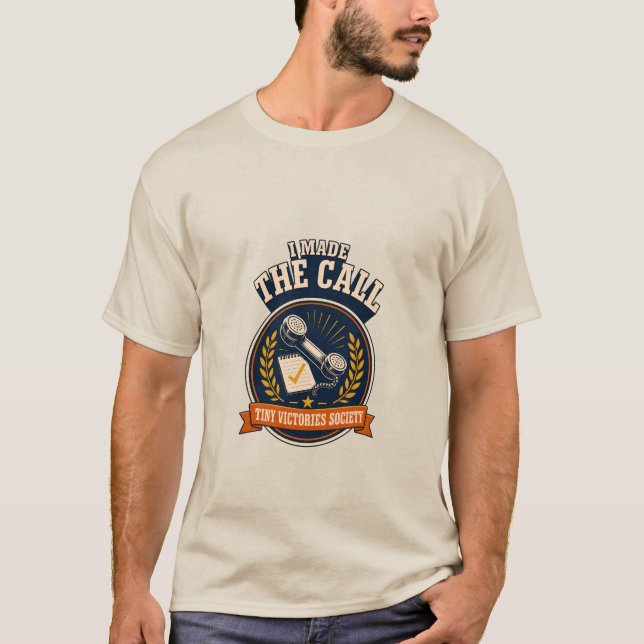Camiseta Eu Fiz a Chamada Retro Fone Ansiedade Vitória Insí (Frente)