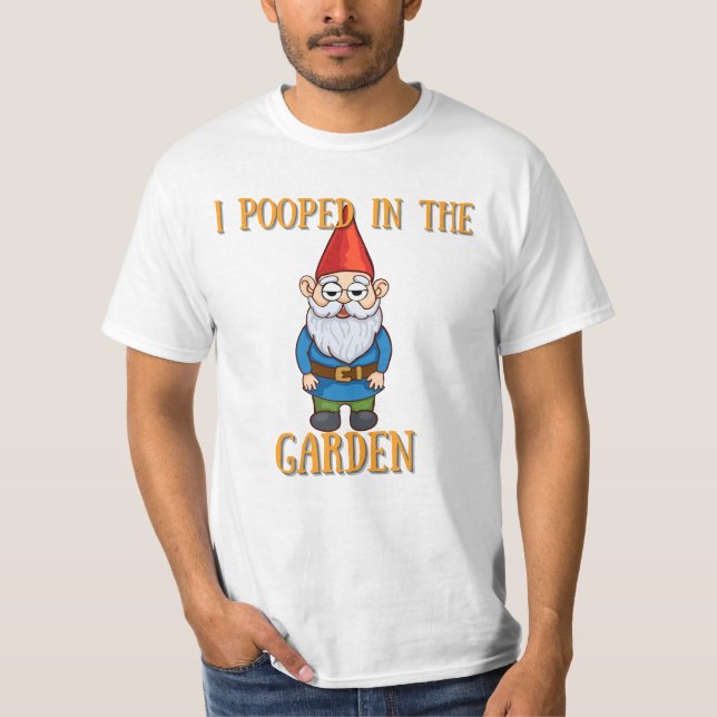 Camiseta Eu fiz cocô no jardim (Frente)